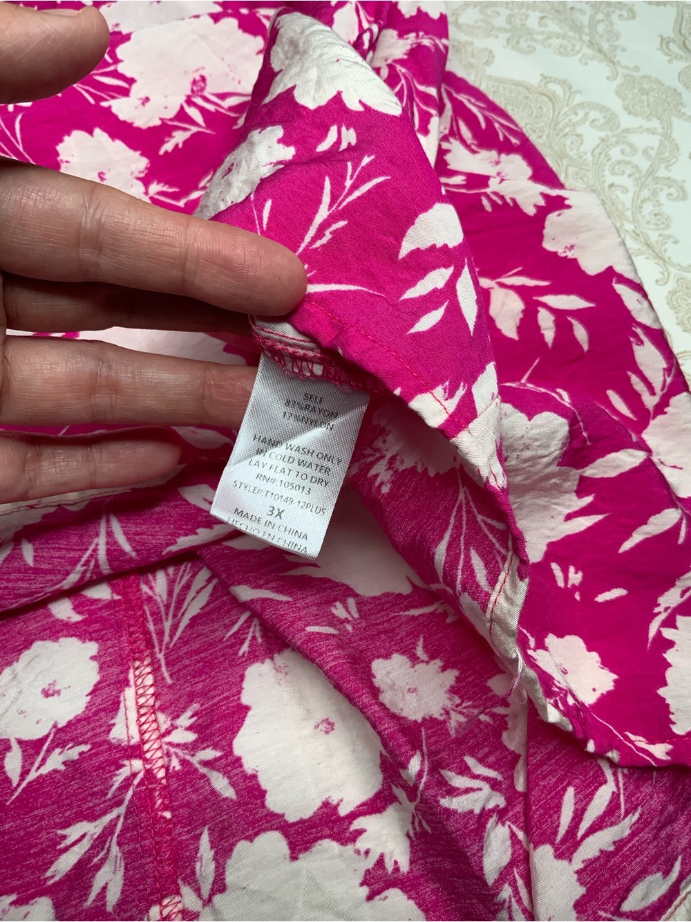 Savanna Jane Hot Pink Floral Embroidered Woven Top 3X - Picture 5 of 10